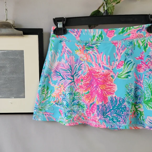 Lilly Pulitzer Luxletic UPF 50+‎ Aila Mini Skort L 8-10 - Picture 5 of 11